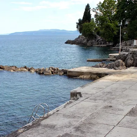 Studio 7692a Opatija