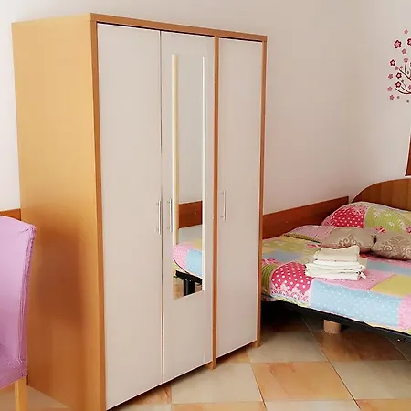 Studio 7692a Apartament *